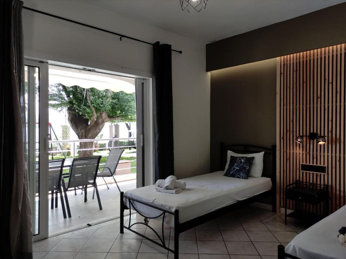 Flisvos Seaside Apartments Lygia  Esterno foto