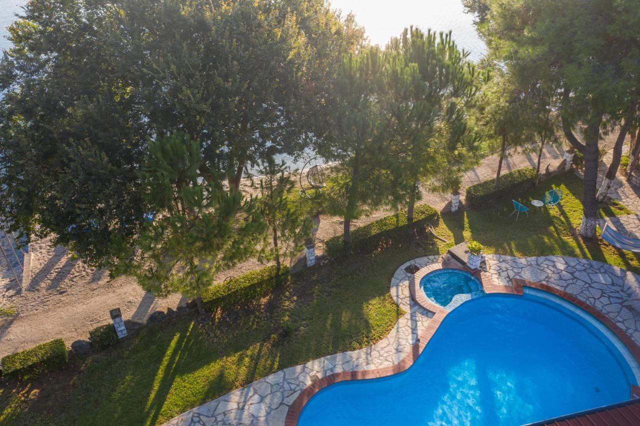 Flisvos Seaside Apartments Lygia  Esterno foto